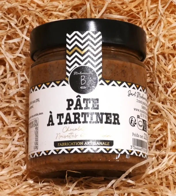 Pâte à tartiner chocolat au lait, noisettes et sarrasin - Pot de 220 g - Mademoiselle Breizh